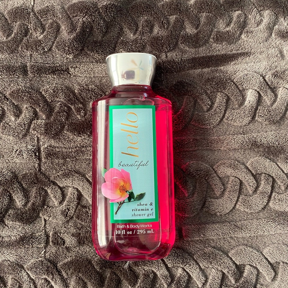Bath and Bodywork’s Hello Beautiful shower gel